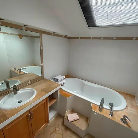 Gemuetliche Maisonette-wohnung Am Chiemsee *