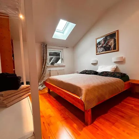 Gemuetliche Maisonette-wohnung Am Chiemsee Апартаменты *